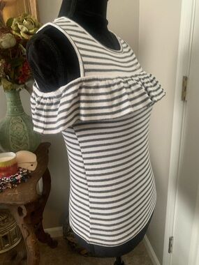 Donna Karan NY Striped Ruffle Cold-Shoulder Tank Top - White & Gray Sparkle